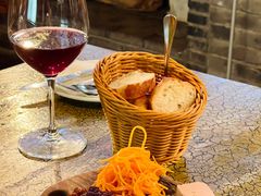 -羽深肉铺 Steak & Wine