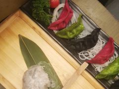 -湊湊火锅·茶憩(打浦桥日月光店)