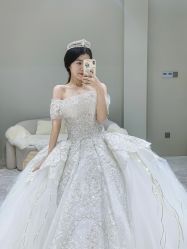 -Renee芮亦婚纱