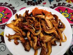 炸菌子-勺子米线·云南传统小吃市集(四方街店)