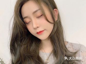 夏季发色，谁染送给好看