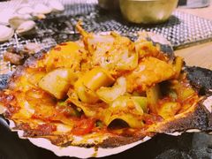 -鑫釜山海鲜烧烤(鑫丰国际店)