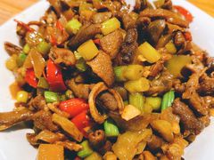 泡椒鸡杂米粉-呷佬·长沙手工米粉(金沙江路店)