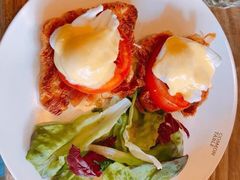-Common Table · Brunch & Coffee