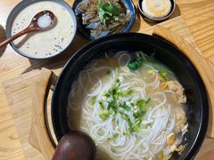 -勺子米线·云南传统小吃市集(四方街店)