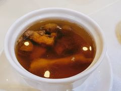 -渔意楼·驰名沙田乳鸽(五羊旗舰店)