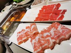 -海底捞火锅鲜切牛肉主题店(长寿路店)