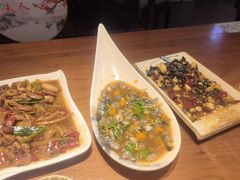 -鼎夫人·小酒文化餐厅(淡水桥店)