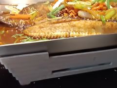 -鸣记脆皮烤鱼·海鲜烤鱼(亿合城店)