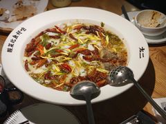 老坛子酸菜鱼-新太二·鲜料川菜(万泰汇店)