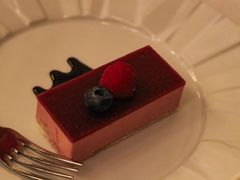 树莓蛋糕-莫斯科餐厅
