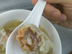 蟹子鲜虾净云吞-周门传统竹升面