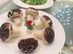 -亢龙太子酒轩(东湖店)