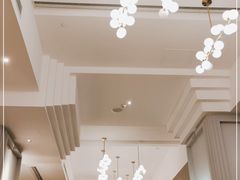 -港丽餐厅(高德置地店)