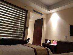 -兴芮温泉度假区