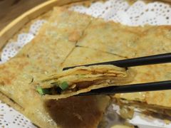 老谦记炕豆丝-大中华酒楼·主席武昌鱼·武汉美食地标(江汉路步行街店)