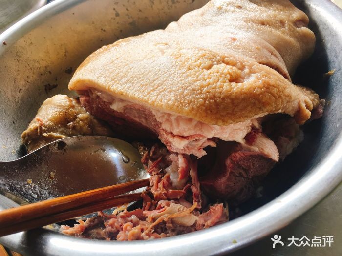 巍山扒肉饵丝图片 - 第1张
