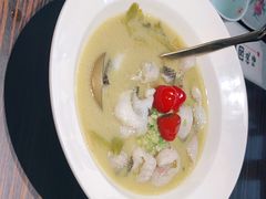 -维园悦谱·海派家常菜(乌鲁木齐南路店)