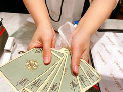 -Laderach 莱德拉(上海环贸iapm店)