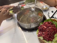 -刘少华贵州小黄牛·鲜牛肉火锅(总店)