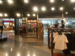 -NIKE品牌体验店(金源新燕莎店)