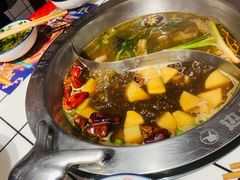 -喜悦小串丹东小黄牛海鲜烧烤大排档(民主广场店)