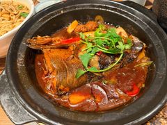 家烧湖鱼头-周家二小姐的菜(西津渡店)