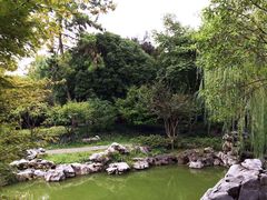 -汇龙潭
