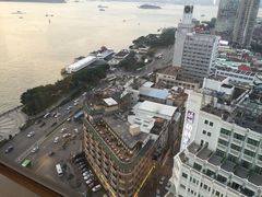 -必胜客(海滨店)