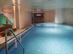 -涨巢·潮玩水疗局