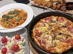 -必胜客(WOW梦之城店)