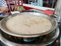 -老来福·非遗酸汤兔(凯旋路店)