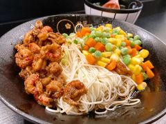 秘制小龙虾拌面-贡梅老面馆·蟹粉面·无锡特色小吃(南长街主推店)