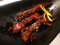 吮指鸡爪-桂满陇天书(南京德基旗舰店)