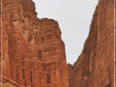 -天山神秘大峡谷