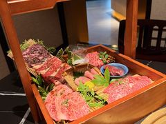 -山川小町·极番烧肉(新地假日广场店)