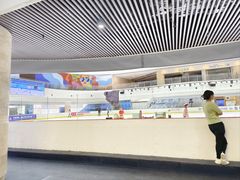 -冠军冰场CHAMPION RINK(环球银泰城店)