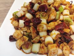 宫保鸡丁-西部马华清真兰州牛肉面·烧烤夜市(三里河店)