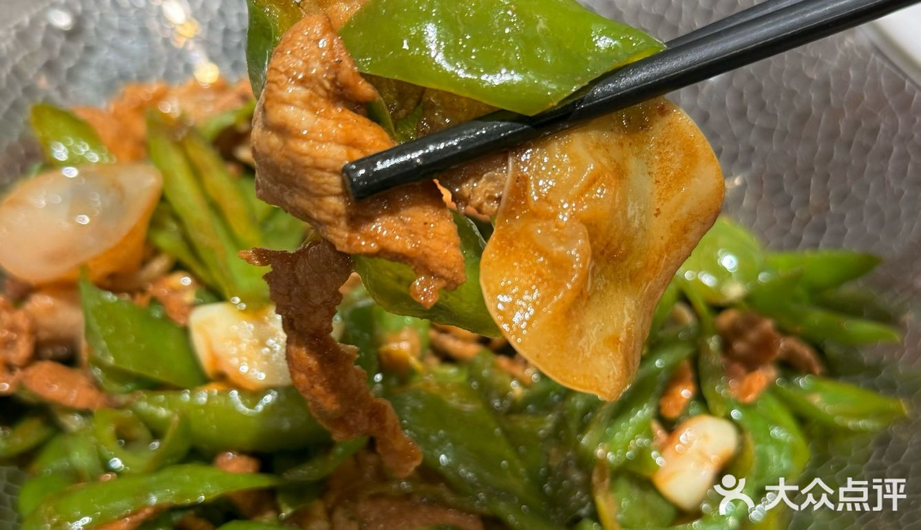 在广州[流泪][流泪]终于挖到好吃的湘菜馆了‼️
