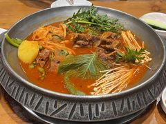 -喇喇排骨火锅·传统韩式脊骨汤(望京西园总店)