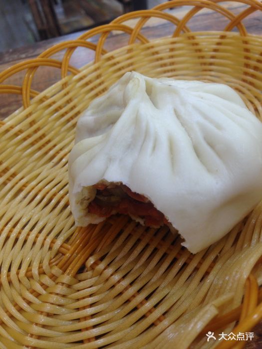 金华山胡辣汤香菇红萝卜包子图片 - 第2张