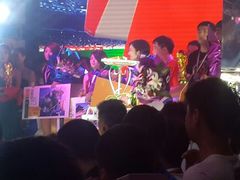 android_upload_pic-菲芘金座酒吧