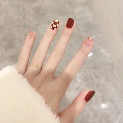 -Fanni美甲美睫皮肤管理