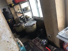 -小龙大肉面馆
