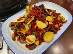 -菌之家·专业纯野生菌火锅·特色炒菌