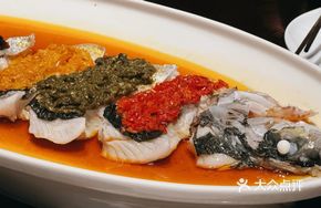 Chicken Oil Steamed Five-color Large White Knife Fish