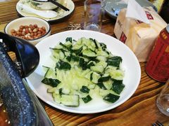 -重庆万州烤鱼(鼎好鱼餐饮临港宝龙店)