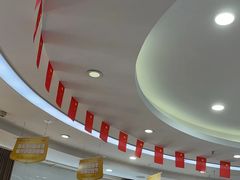 -咿呀口腔(光谷分院)