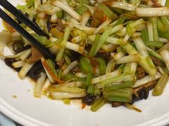 -小菜园新徽菜(宜兴八佰伴店)