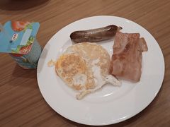 -亚龙湾希尔顿自助餐厅·海鲜·烧烤·沙滩BBQ·现场乐队